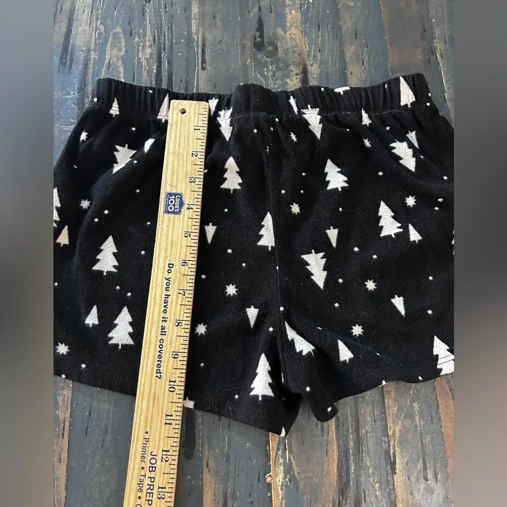 Old‎ Navy Girls XL 14-16 Black Fleece Christmas Tree Pajama Shorts Holiday Cozy